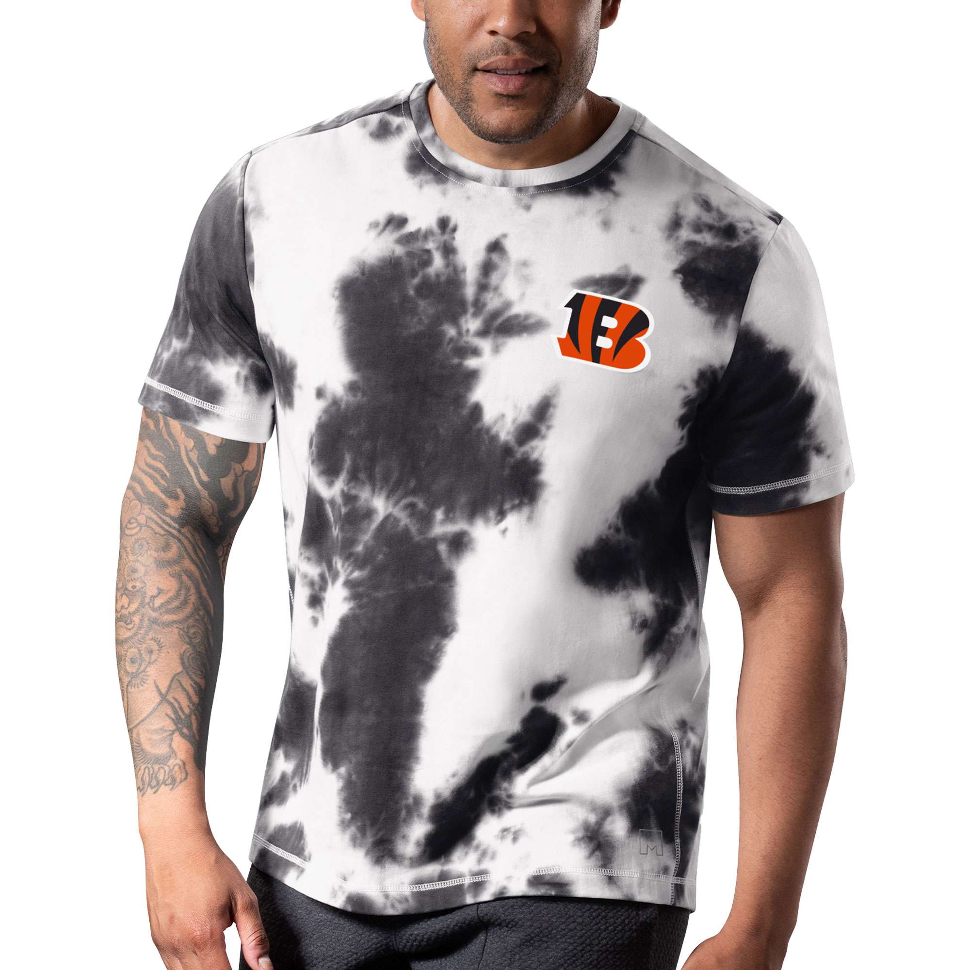 Men's Starter Black Cincinnati Bengals Clutch Hit Long Sleeve T-Shirt